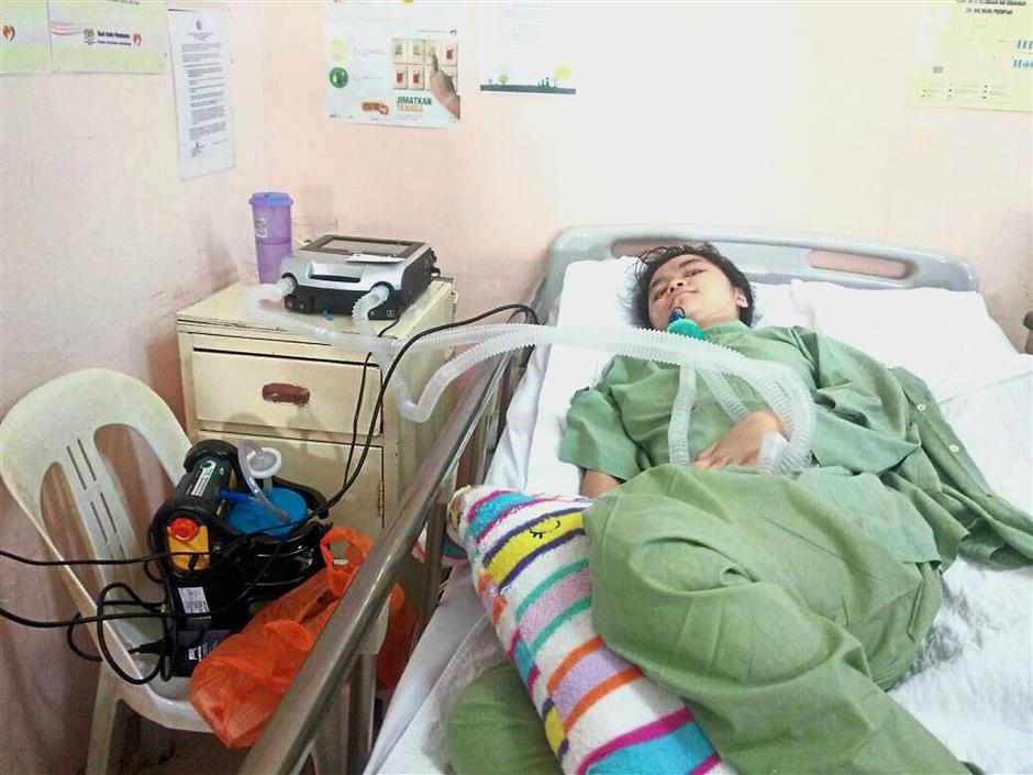 Bedridden girl needs portable ventilator