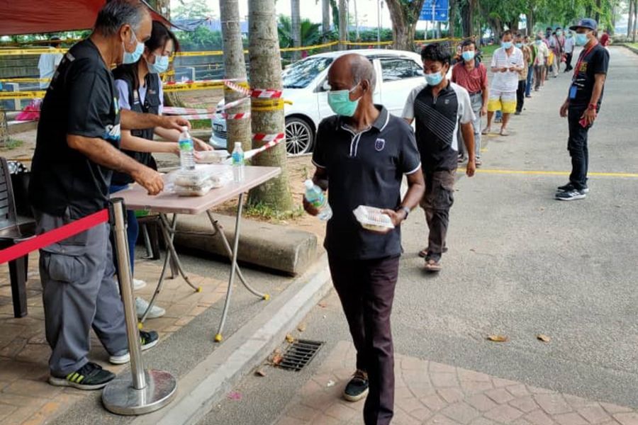 Malaysia's hungry and it's not just the homeless as Covid-19 lockdown extended